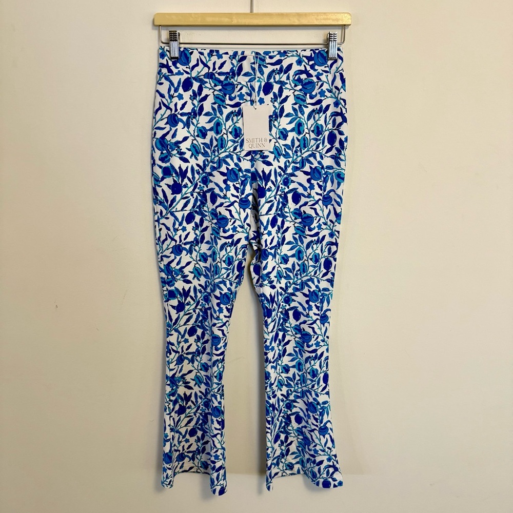 NWT Smith & Quinn Blue White Floral Pants Small